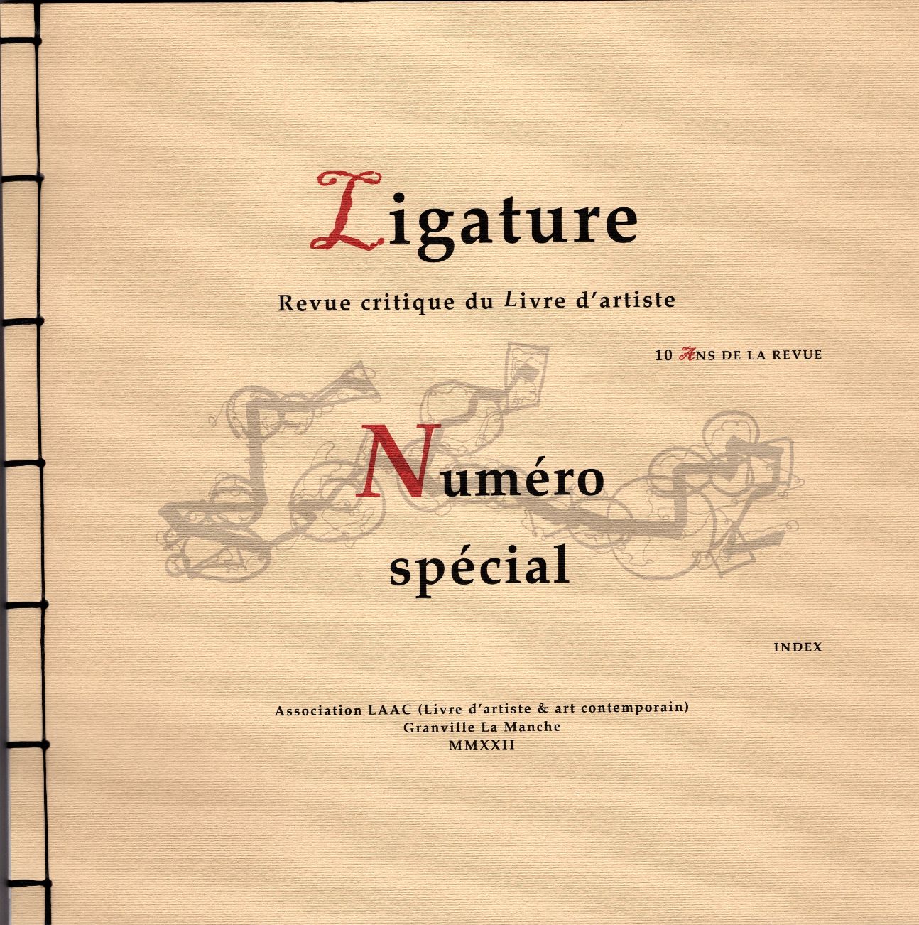 Revue critique du livre d'artiste Ligature