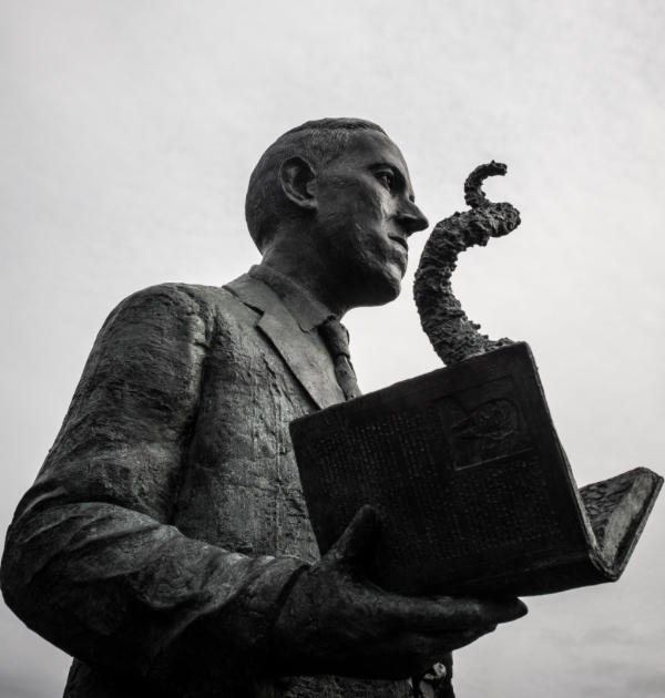 Lovecraft en toutes lettres