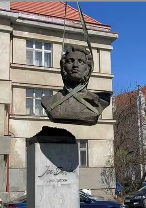 Brûler Pouchkine ?
