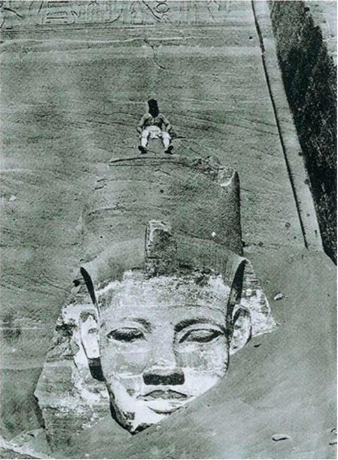 (Re)-Voir le monde : 200 ans de collaboration entre art, archéologie et photographie