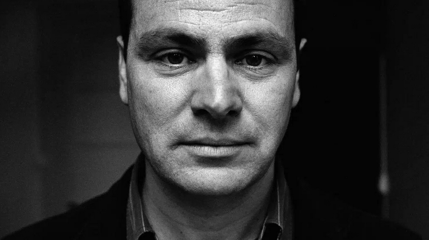 Éric Chevillard ou le pouvoir des fictions. Un dossier d'En-attendant-nadeau.fr